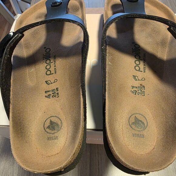 Birkenstocks Gizeh Grooved Black and Tan Platform Sandals Size 41 - Picture 9 of 16